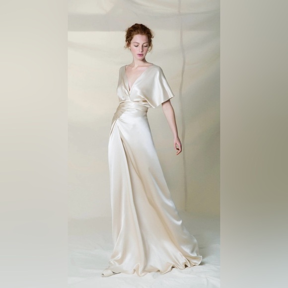 Cortana Dresses & Skirts - Cortana Zinia Dress 🥂🤍